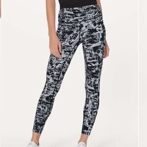 Lululemon Fast and Free 7/8 Tight ll Nulux 25”Size 4 Interfaced Starligh…